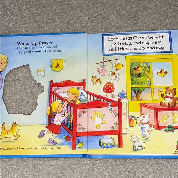 Catholic Baby’s First Prayers Book - Picture 3 of 5